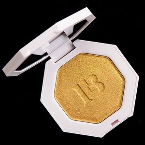Fenty Beauty killawatt Highlighter Trophy Wife